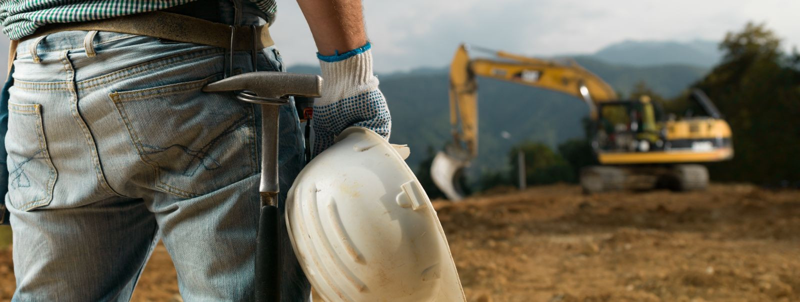 Kaevamine on kriitiline esimene samm igas ehitus- või maastikukujundusprojektis, ...