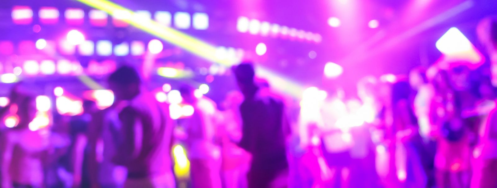 Dünaamilises ürituste planeerimise ja tootmise maailmas on õige varustuse olemasolu ülioluline, et tagada sujuv ja edukas üritus. Olgu tegemist ettevõtte konver