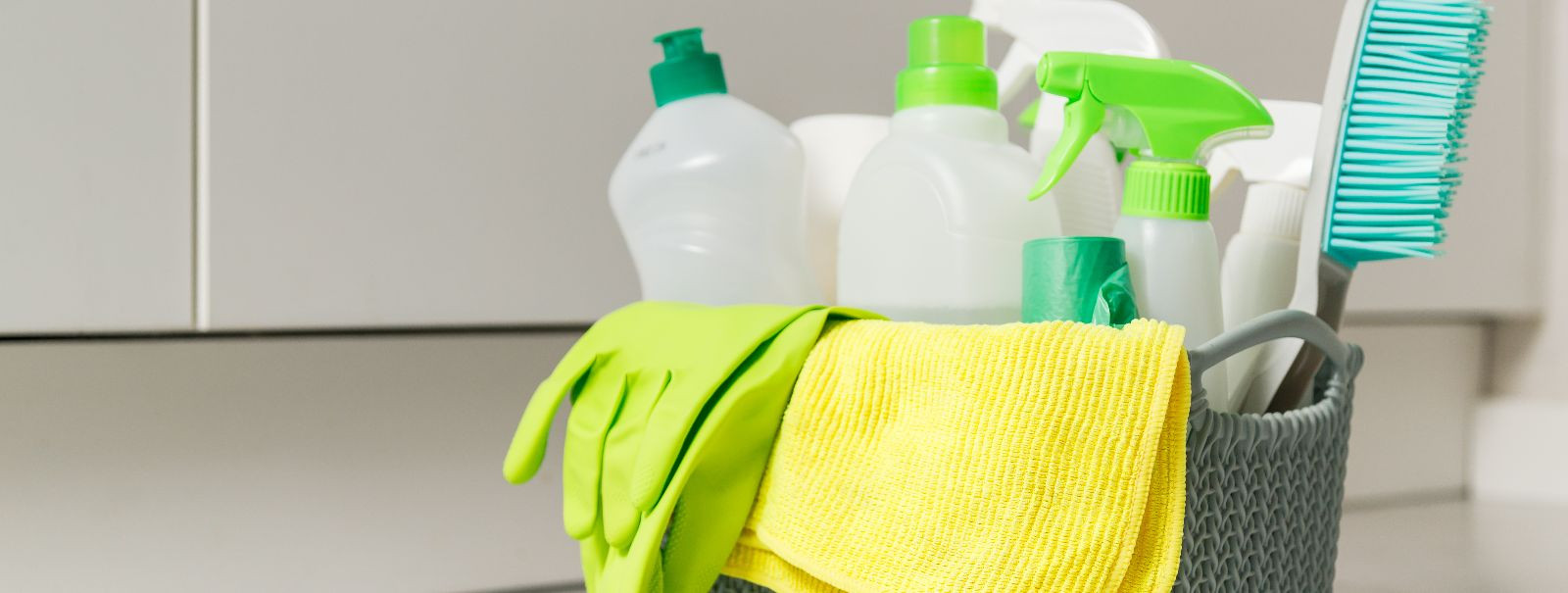 As the world becomes increasingly aware of the importance of sustainability, eco-friendly cleaning has emerged as a crucial aspect of maintaining a healthy and 