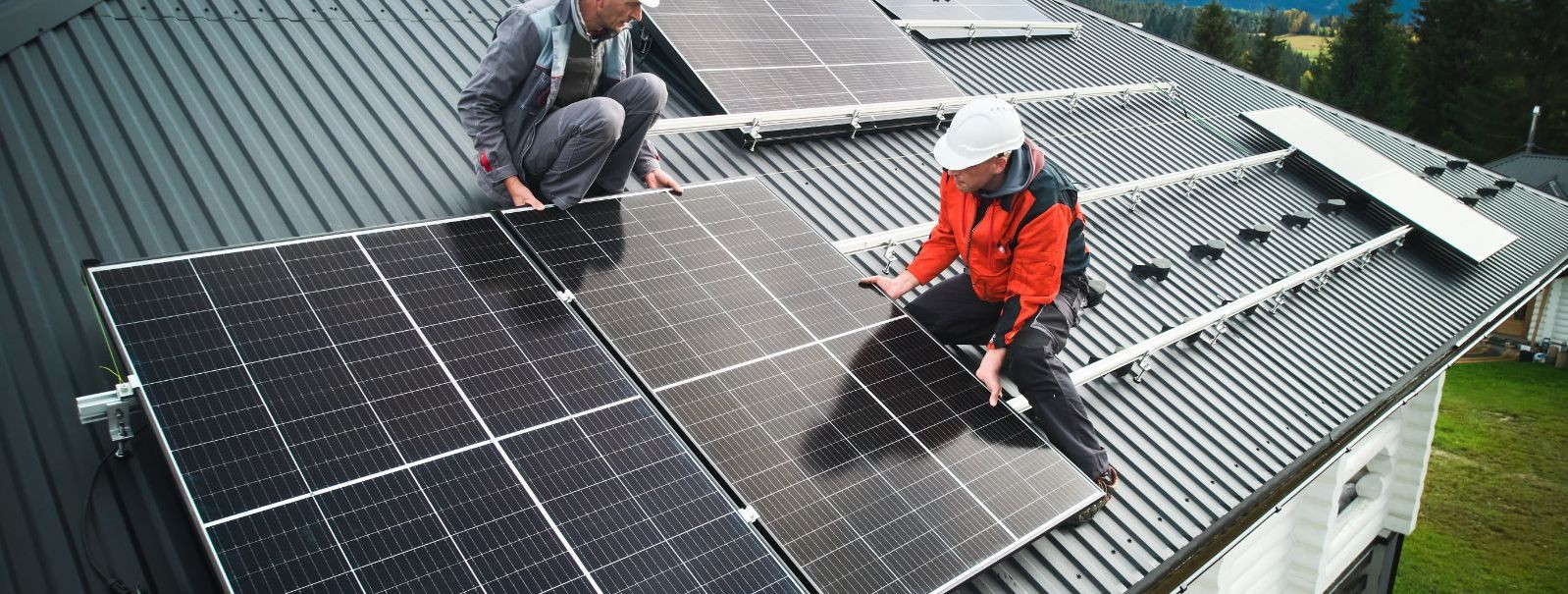 Kuna maailm otsib üha enam jätkusuutlikke lahendusi energiavajaduste rahuldamiseks, kerkib päikeseenergia taastuvenergia sektori esirinnale. Päikeseenergia kasu