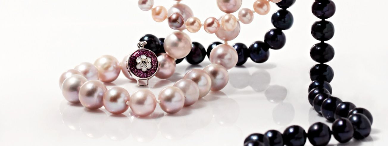 Pärlid on olnud sajandeid elegantsi ja peenuse sümboliks. Pärlkäevõru ...