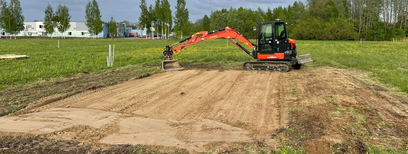 Kui ehitusprojekt algab, on üks olulisemaid etappe aluspinnaste ehitus, mis määrab suuresti ehitise stabiilsuse ja vastupidavuse tulevikus. Aluspinnad moodustav