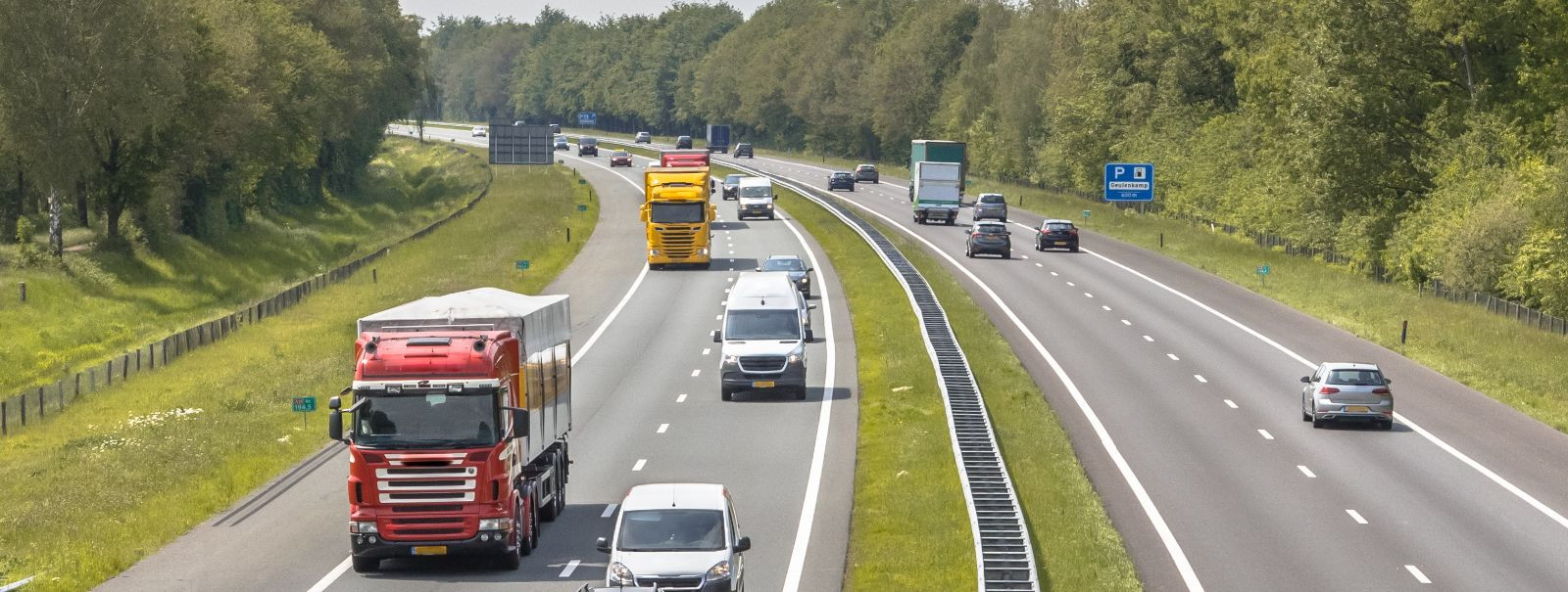 Ehitusmaterjalide vedu – korraldame transpordi tarnijalt objektile Ehitusmaterjalide vedu on oluline teenus, mis mängib keskset rolli ehitusprojektide õnnestum