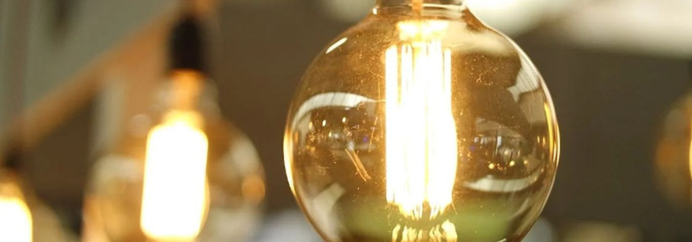 Elektritööd on igapäevaelus väga olulised ja sest elektriseadmeid kasutatakse peaaegu kõikjal, alates meie kodudest kuni suurte tööstus- ja ärihooneteni. Elektr