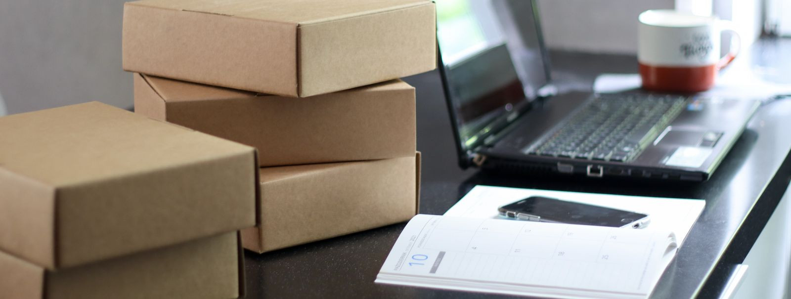 Choosing the right courier service is a pivotal decision for businesses that rely on the timely and secure delivery of their products. With a myriad of options 