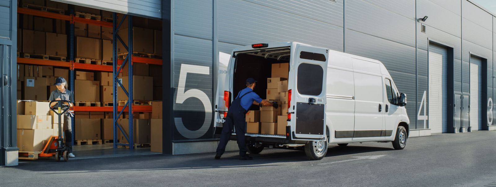 Massar Shipping OÜ on pühendunud pakkuma oma klientidele kvaliteetseid logistikateenuseid ning aitama neil vähendada logistikakulusid. Meie eesmärk on tõsta efe