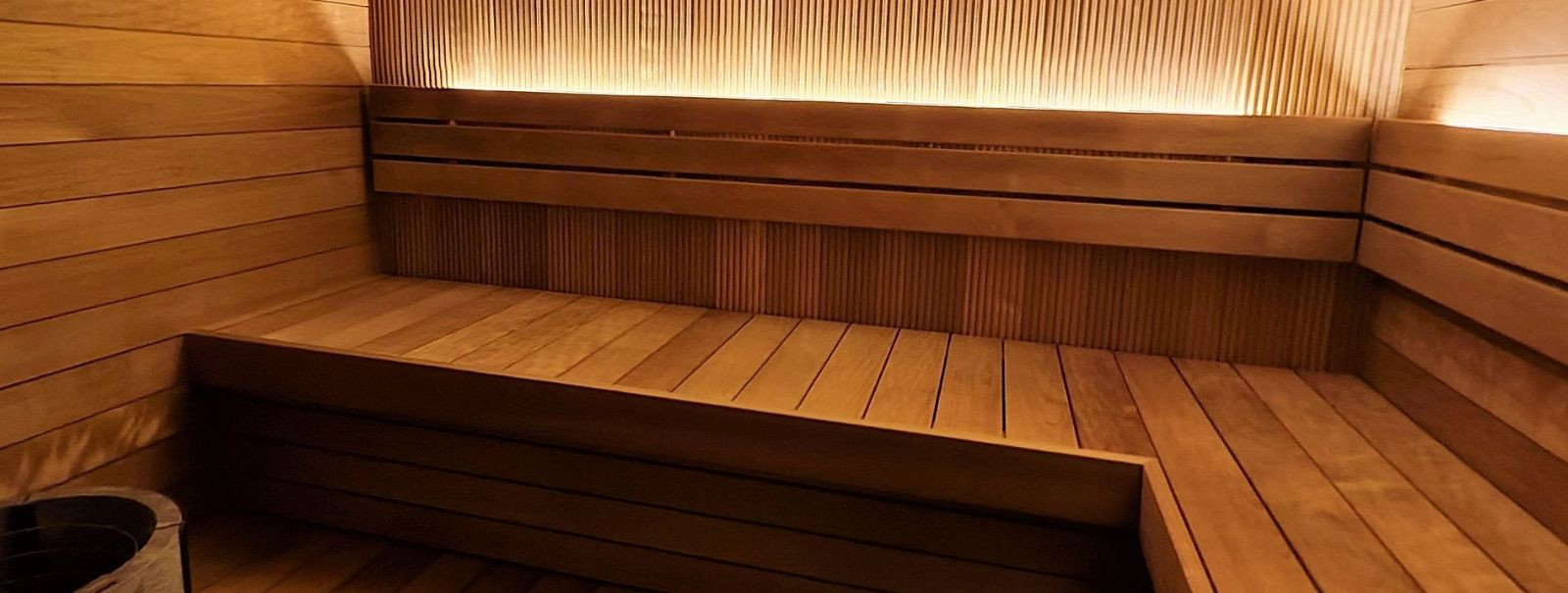Tere tulemast SAUNAWOOD OÜ-sse, teie usaldusväärsele partnerile kvaliteetsete sauna- ja ehitusmaterjalide valdkonnas. Meie ettevõte on pühendunud sellele, et pa