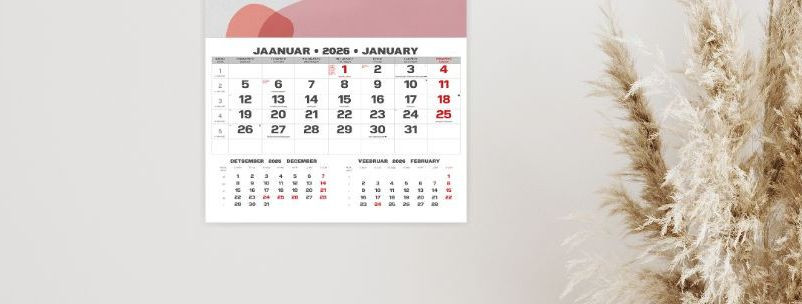 Kalender on mõõtudega 297 × 210 mm ja sisaldab 13 lehte, igaüks erineva pildiga. Kalender on köidetud spiraalköitega ning varustatud riputuskonksuga.