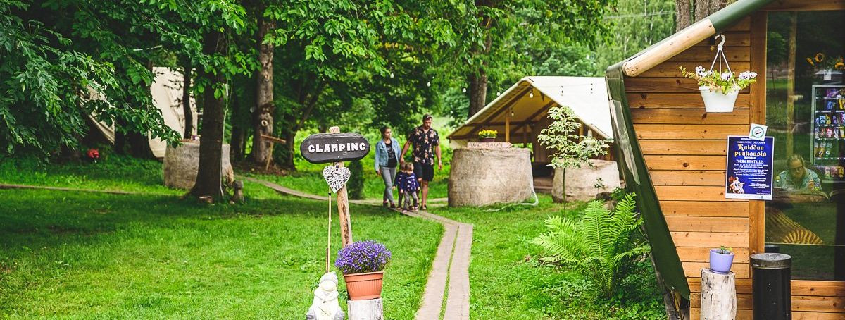 Glamping, or glamorous camping, is revolutionizing the way we think about getting away. It's the perfect solution for those who love the outdoors but don't want