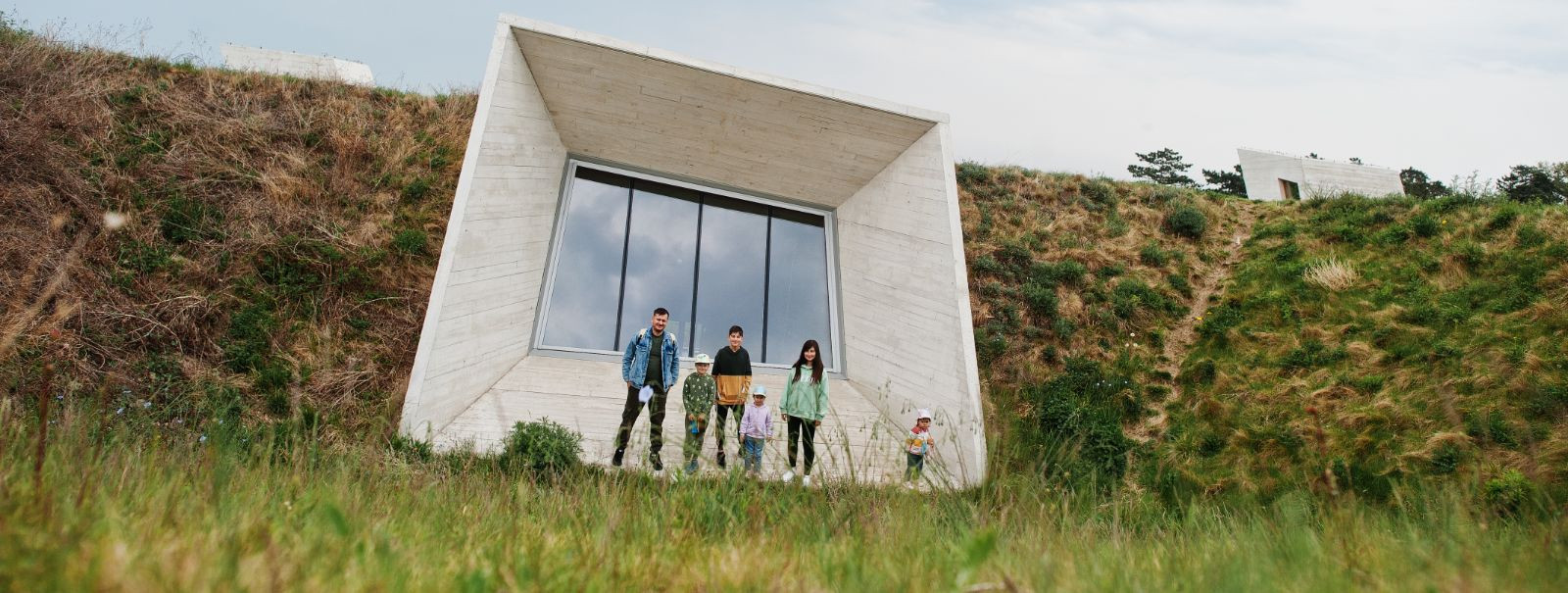 Muutuvas maailmas on turvaliste ja usaldusväärsete varjendite vajadus muutunud ülimalt oluliseks. Olgu selleks loodusõnnetused, turvaohtud või ettenägematud häd