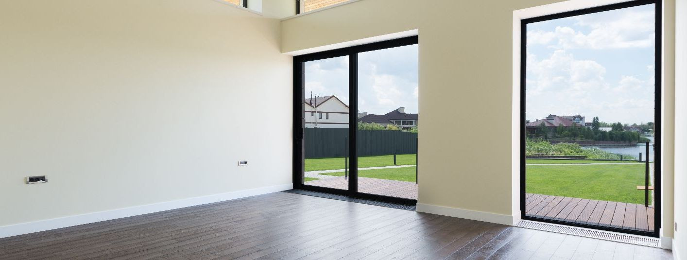 Kas oled kunagi mõelnud, kui palju mõjutavad Sinu kodu energiasäästlikkust ja turvalisust aknad ja uksed? Õigete valikute tegemine selles valdkonnas võib muuta 