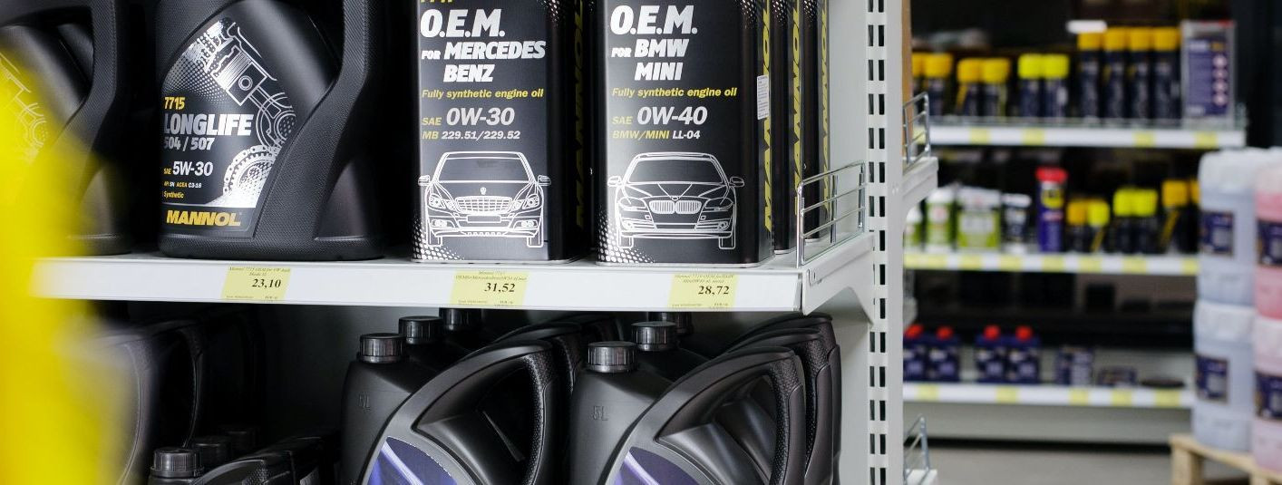 Tehnoloogiline areng on muutnud meie maailma igas valdkonnas ja autotööstus pole erandiks. Üha keerukamad autod, täiustunud mootorid ja uued keskkonnanõuded on 