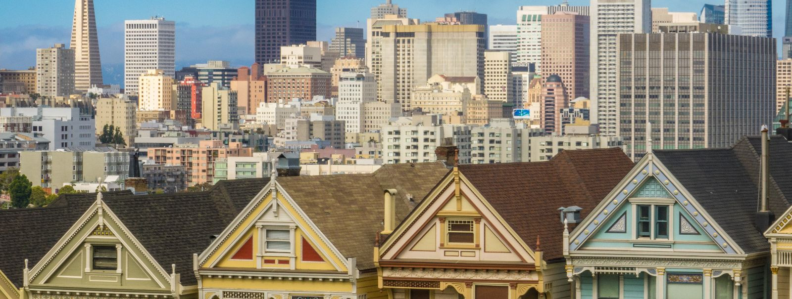 Kinnisvara on pikka aega olnud rikkuse loomise ja investeerimisstrateegia nurgakivi. Tulevikku vaadates on oluline mõista kinnisvarainvesteeringute muutuvat maa