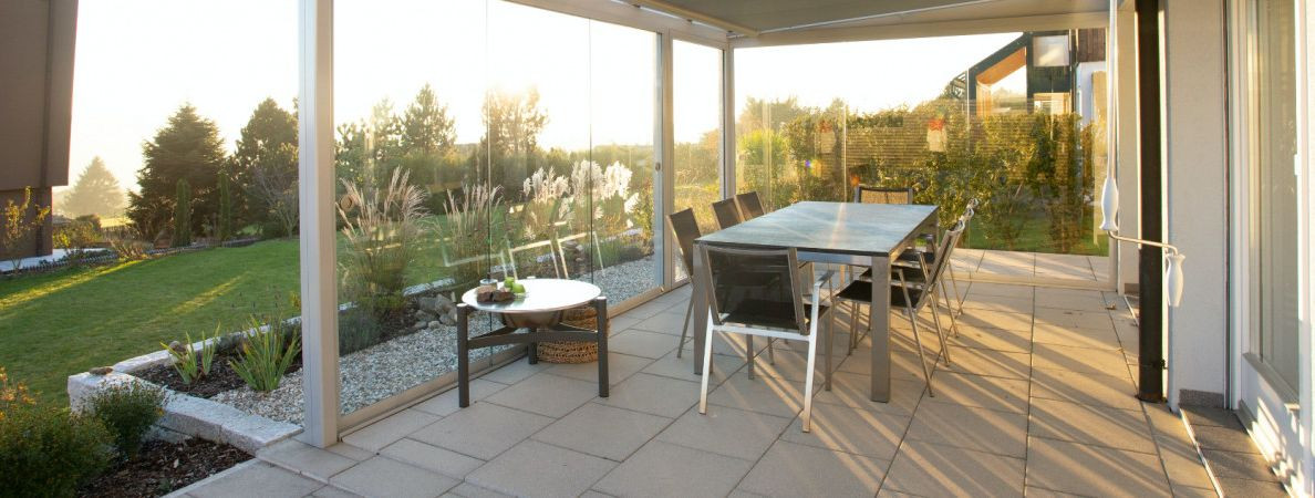 Rõduklaaside hooldus on oluline, et klaasid jääksid puhtad ning ilusad ja nende eluiga oleks pikk. Siin on mõned hooldussoovitused, mida saate rakendada nende h