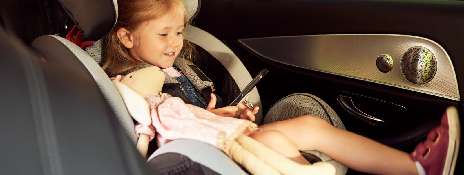 Tagamaks oma lapse ohutust igal autosõidul, on ülioluline. Autoistmed, ...