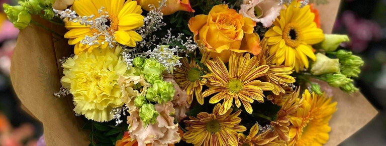 Lillekompositsioonid: kauni ja erilise kingituse kunst