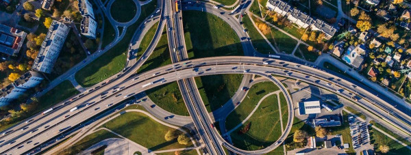 Logistika ja keskkonnasõbralikkus: kaubavedu maanteel