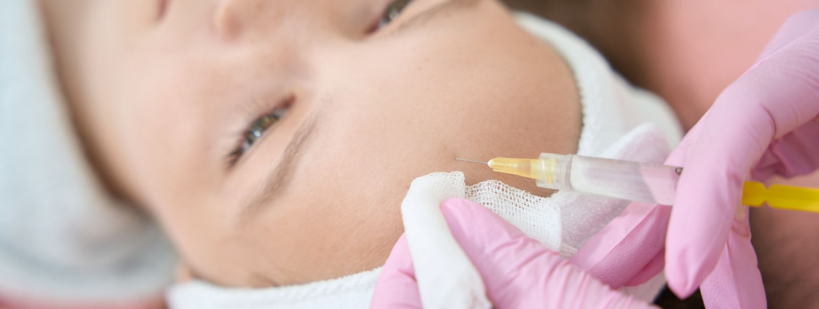 Filling injections, commonly known as dermal fillers, are a revolutionary advancement in the field of cosmetic dermatology. These injectable treatments are desi