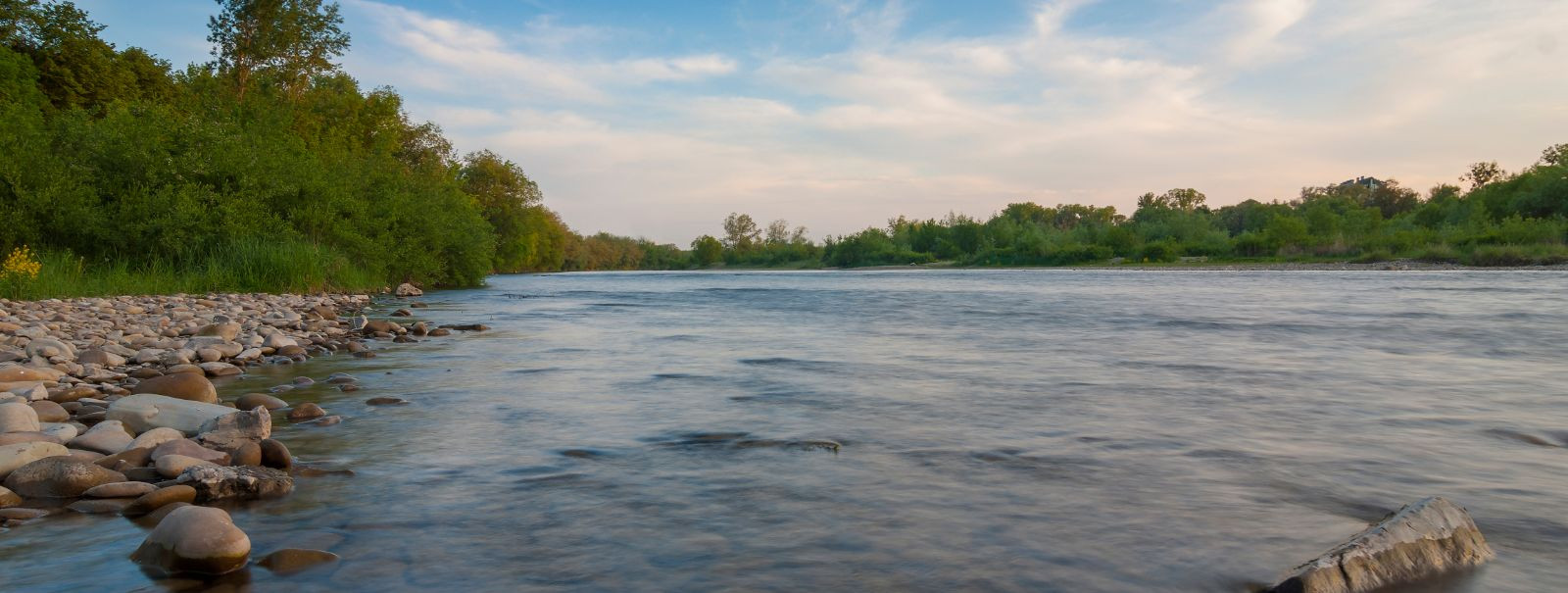 Maintaining a clean lakeside property is not only crucial for aesthetic appeal but also for preserving the delicate ecosystem that thrives within and around the