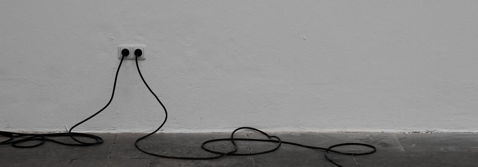 Elektrienergia on muutunud lahutamatuks osaks meie igapäevasest elust. Alates kodumasinatest ja meelelahutusseadmetest kuni laadimisseadmete ja valgustuseni - m