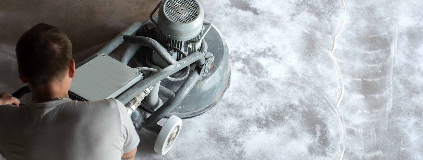 Iga kodu, igasugune äriruum kannab endas oma ajalugu ja iseloomu. Vanad seinad, kulunud põrandad ja ajahambast puretud aknad - kõik need detailid on justkui mui