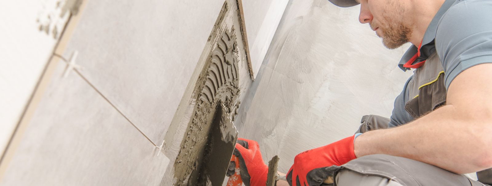 Eco-friendly plastering refers to the use of sustainable materials and practices in the plastering process, aiming to reduce the environmental footprint of cons