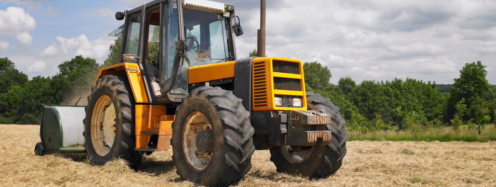 Traktori hooldamine on oluline selle pikaealisuse ja optimaalse ...