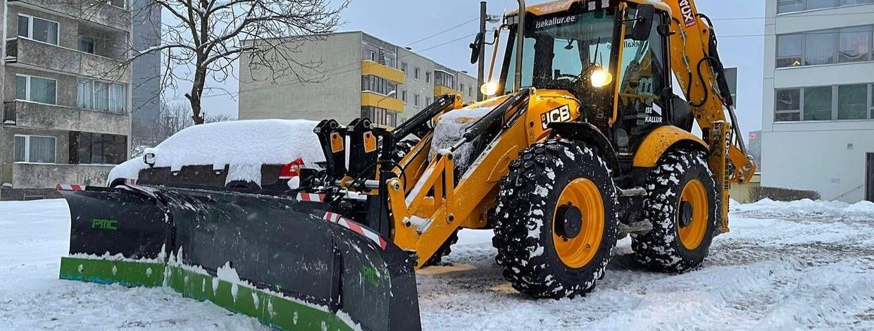 As winter approaches, the inevitability of snowfall becomes a concern for property owners. Effective snow removal is crucial for maintaining accessibility, ensu