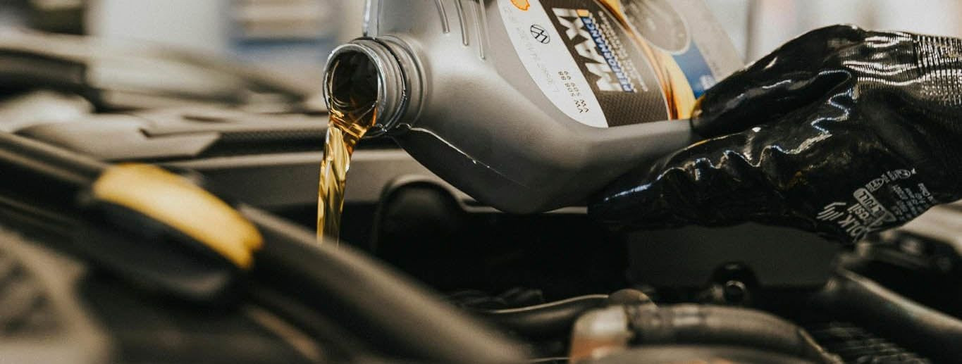 Regulaarsed sõidukite ülevaatused on vastutustundliku auto omamise oluline aspekt. Need hõlmavad teie sõiduki erinevate komponentide põhjalikku kontrolli, et ta