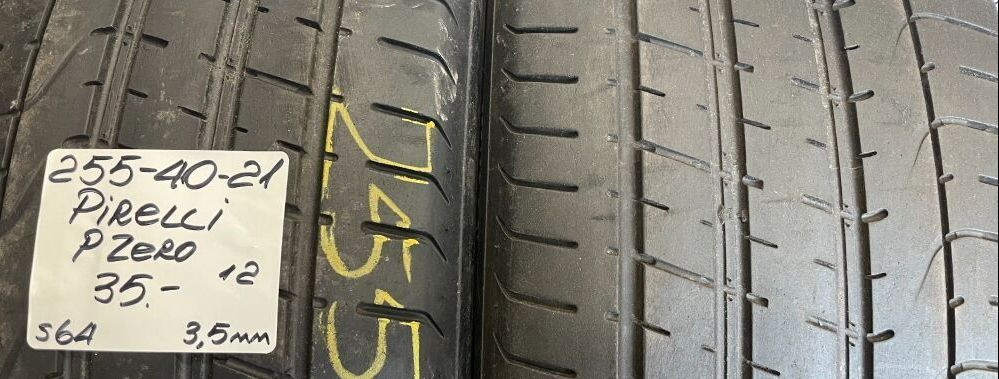 Tyre balancing is a crucial maintenance procedure that ensures your vehicle's wheels rotate smoothly at high speeds. It involves adjusting the weight distributi