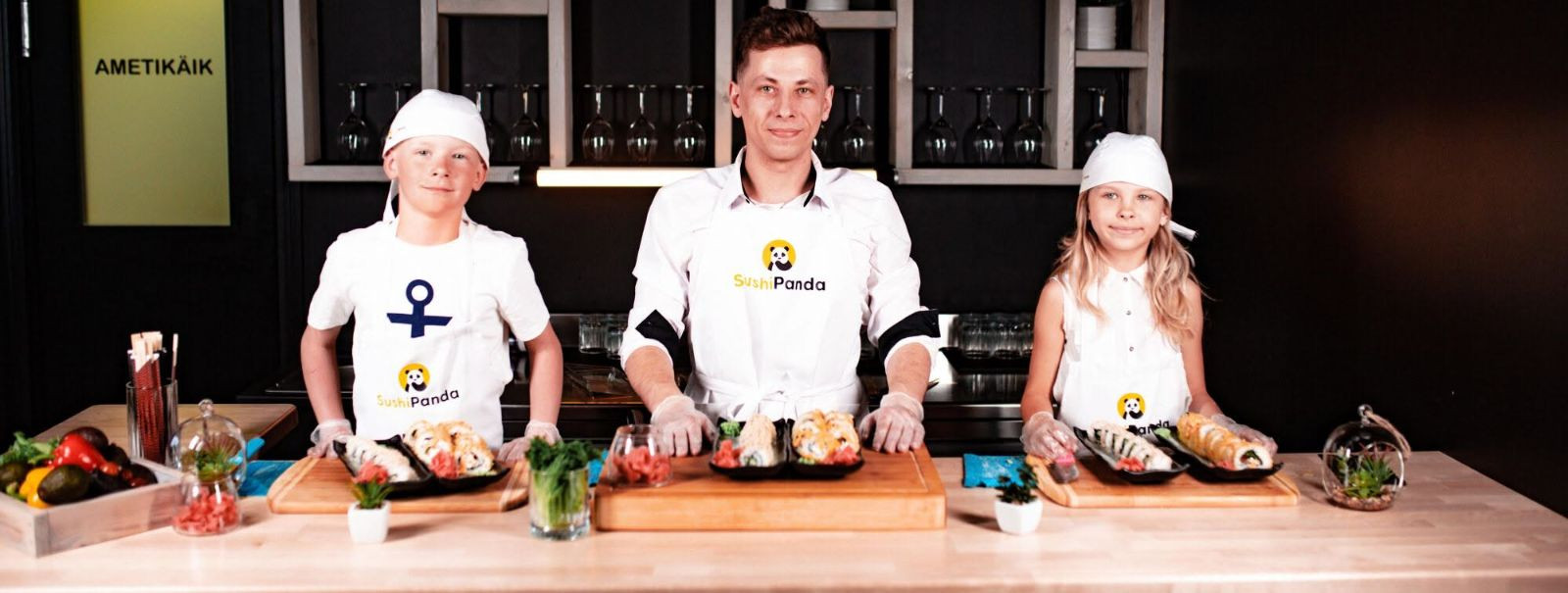 Sushi Panda OÜ (registrikood 16860897) on 2023. aastal loodud osaühing, mille tegevuskoht asub Tallinnas, Rävala pst 2. Ettevõtte juhatuse liige ja ainuosanik o