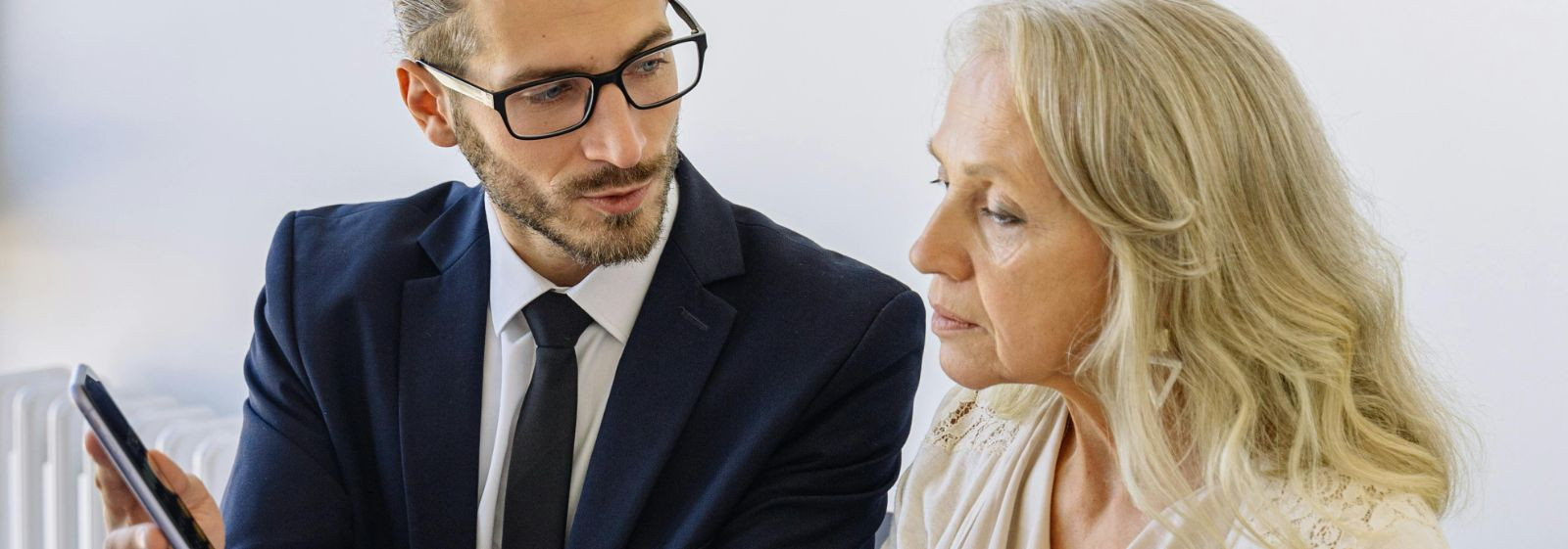 Selge äristrateegia, mis juhib kasvu  Väärtuspõhine äristrateegia ühendab turuülevaate, praktilise tegevusplaani ja finantsmudeli, et luua selge tee laienemisek