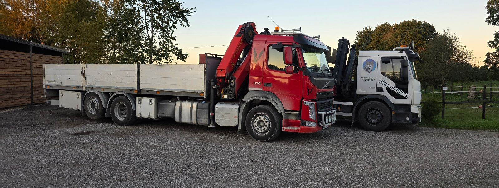 Tõhusad ja usaldusväärsed veoteenused  tagavad, et projektid liiguvad täpselt plaanipäraselt. Täisteenused masinaveo ja ehitusmaterjalide vedu alates planeerimi