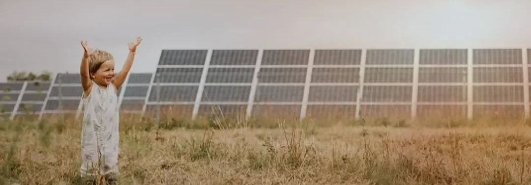 We are an integrated energy company that serves both private customers and business customers. Our approach is practical and reliable and focuses on ensuring th