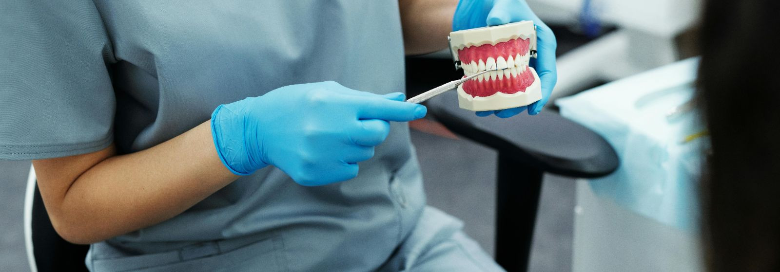 Pakutakse kiiret, professionaalset kirurgilist abi, mis annab kiire leevenduse valu, infektsiooni ja funktsioonihäirete korral. Teenindus keskendub sellistele p