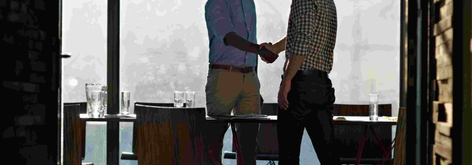 Tugev kaitse, madalamad kulud ja kindel tegevusvalmidus 
  Ettevõtte riskinõustamine  aitab selgelt määratleda peamised äririskid, valida sobivad kindlustuslahe