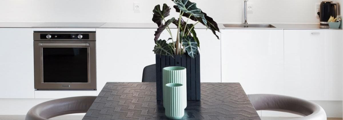 Täisteenuslik paigaldus kogu projekti vältel   Täisteenus paigaldus  ühendab professionaalse  mõõdistus -ja planeerimistöö, usaldusväärse  transport i ning täps