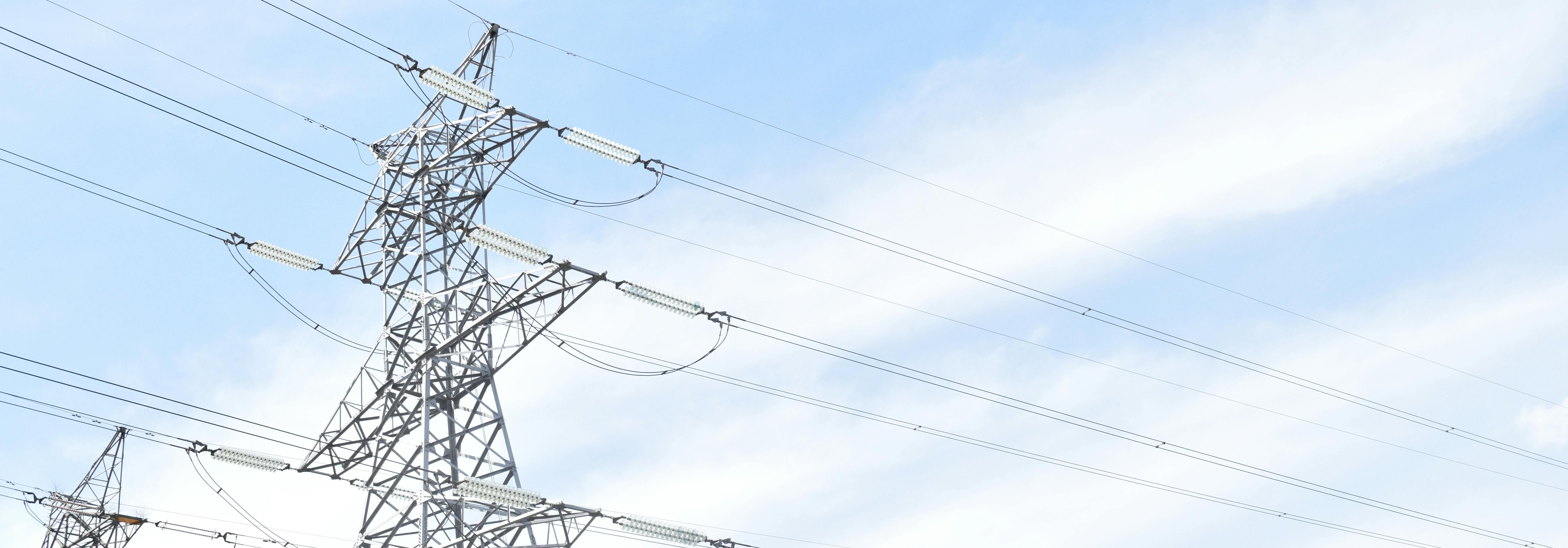 Oleme B2B energiakogumise ja nõustamisteenuseid pakkuv partner, kelle eesmärgiks on muuta elektriostu prognoositavamaks ja hallatavamaks ettevõtete jaoks. Meie 