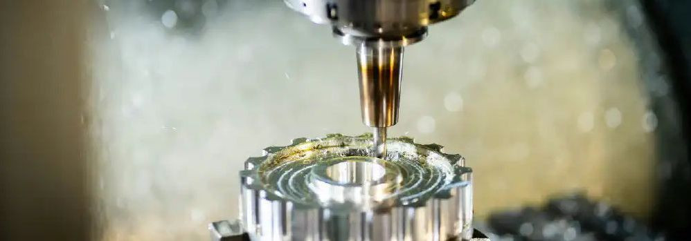 Our company acts as a partner in industrial production, offering solutions for B2B customer in the manufacture of composite plastics and glass plastic parts. Th