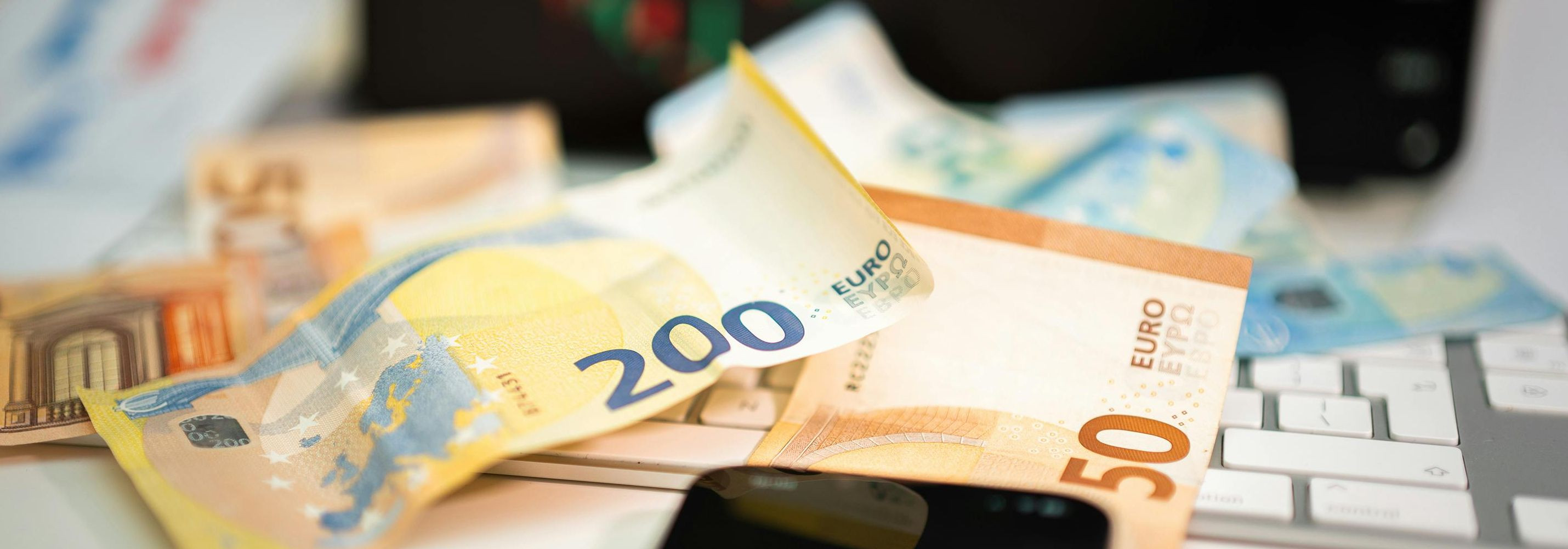 Our mission is to support small businesses, in particular unimaginators and property owners, in order to ensure that their accounting and tax obligations are cl