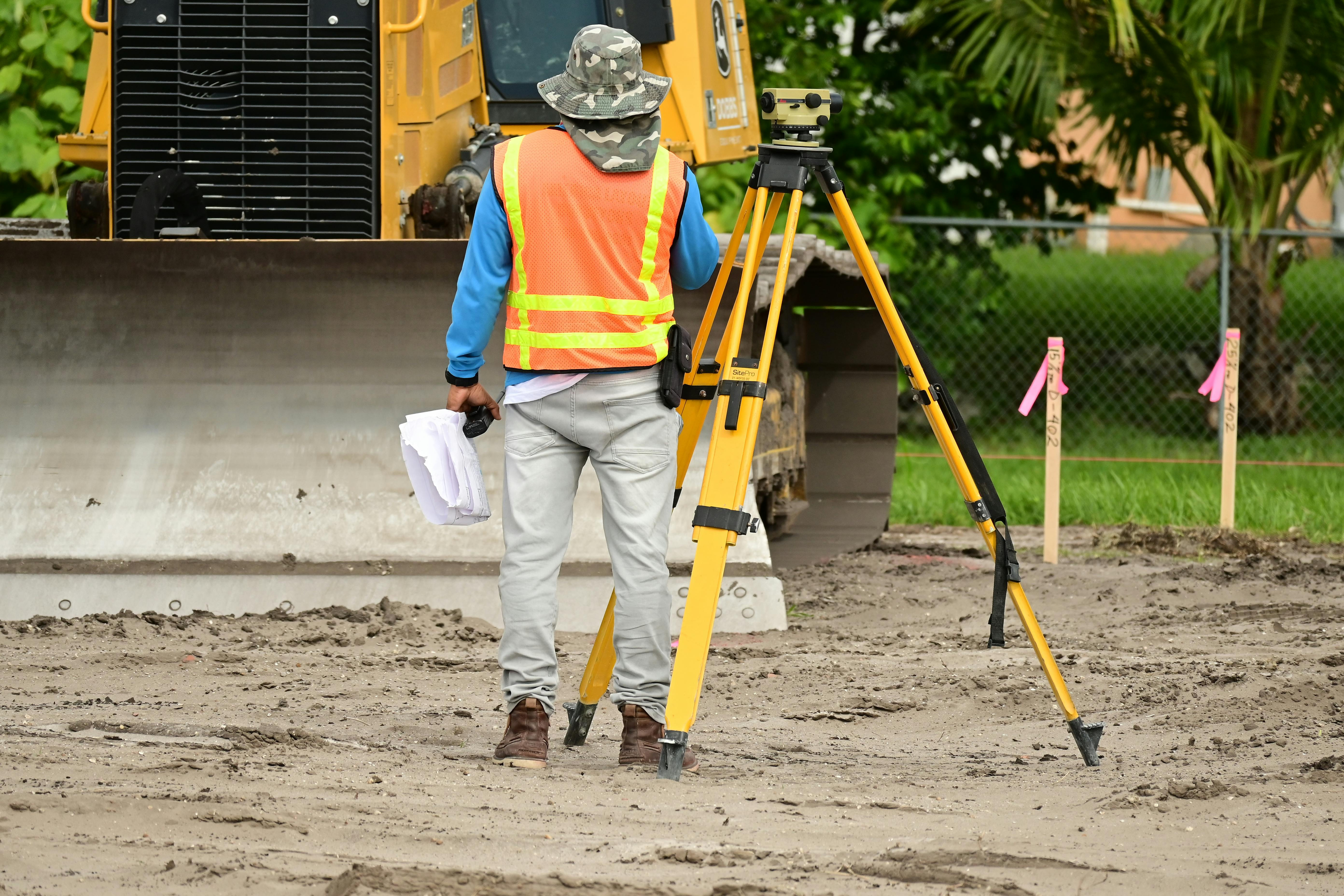 Precise geodetic measurements and reliable documentation are the cornerstones of real estate projects, development and public space planning. Located knowledge 