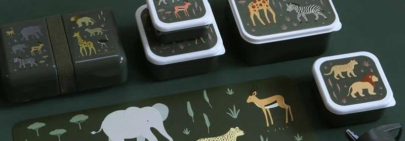 Arendav mängupood  ühendab kvaliteetsed mänguasjad, tasuta õppematerjalid ning mugava peotarvikute rendi, et toetada lapse arengut mängulisel ja praktilisel vii