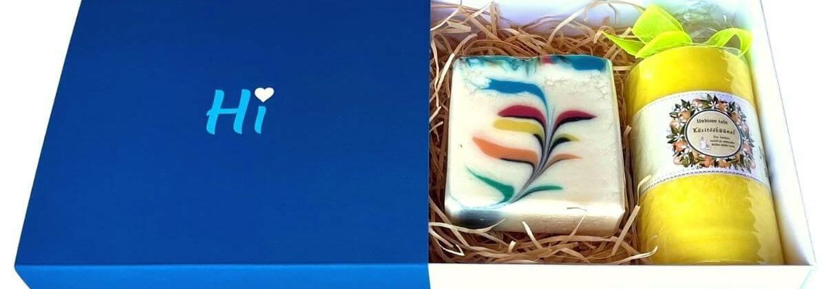 Kinkekomplektid  pakuvad elegantset ja muretut lahendust igaks tähtpäevaks: käsitööseebid ja sobivad lisandid on kokku koondatud teemakomplektideks, mis on kohe