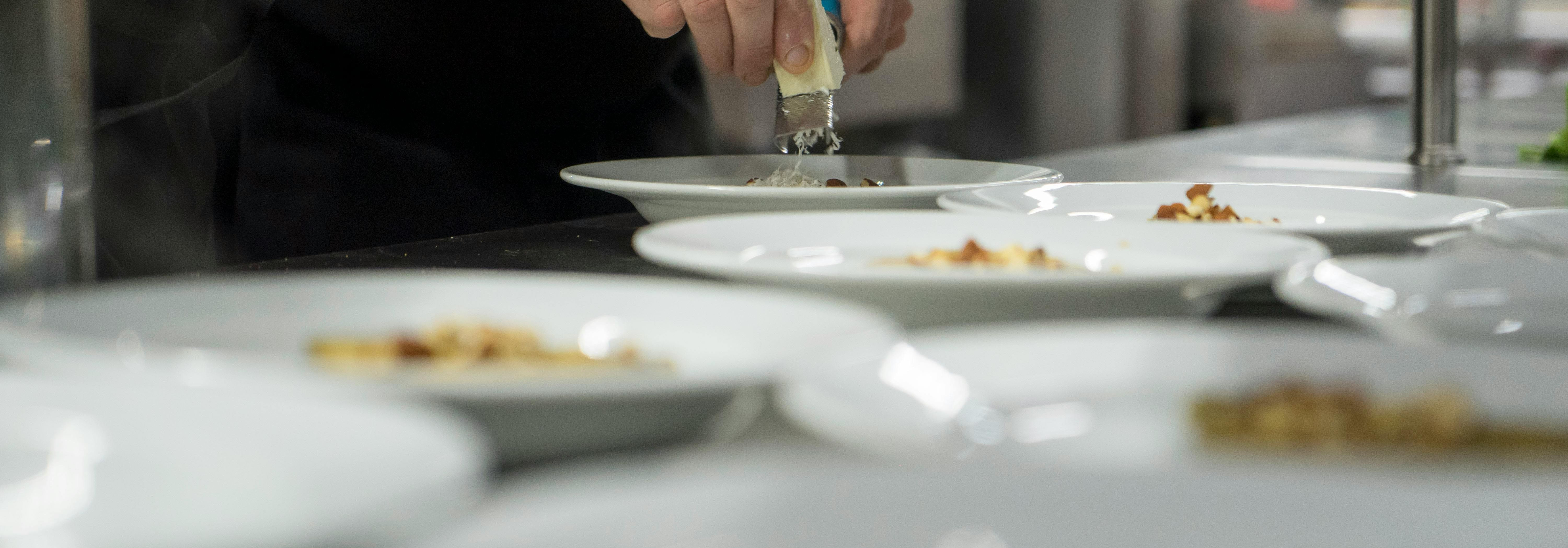 We are a service provider dedicated to chef management and event catering, based on professionalism and community cooperation. Our work aims to support events o