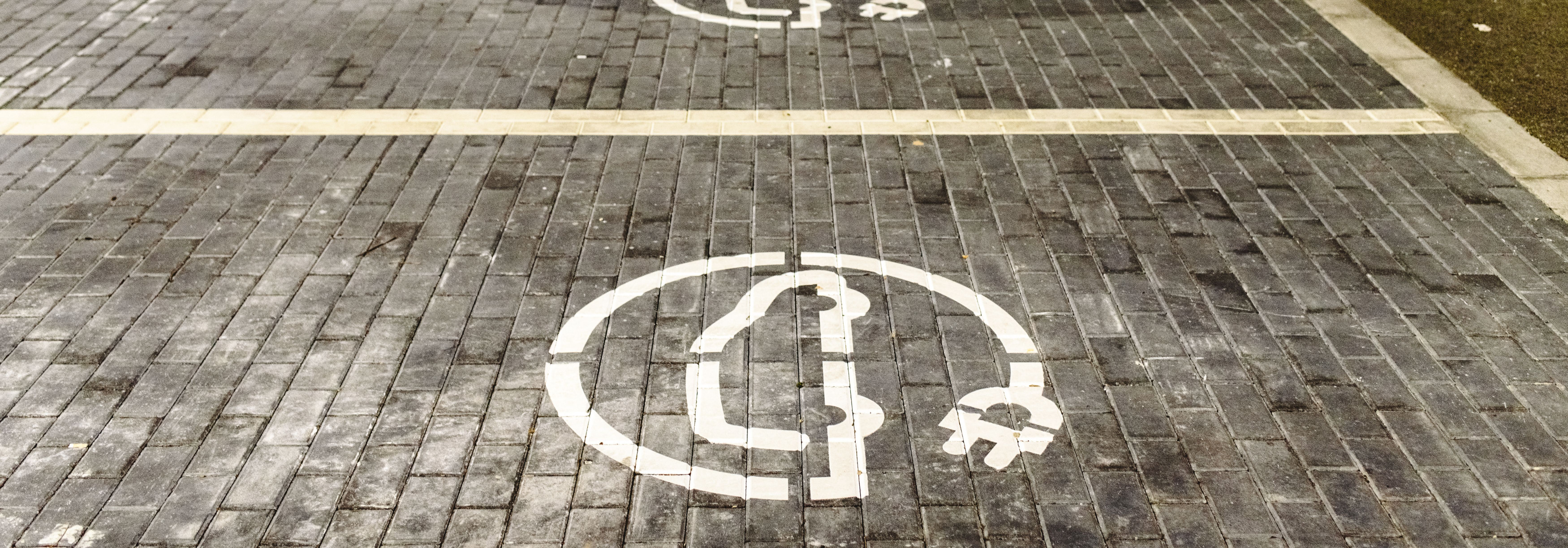 Millised eelised pakub EV laadimisjaamade rakendamine parklatesse?