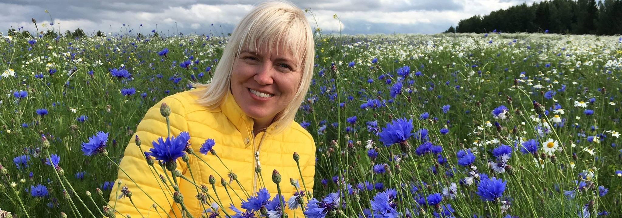 We are a small family company from Põlva County who believes in simple and natural solutions for skin care. The focus of our work is to make a handmade vault ba