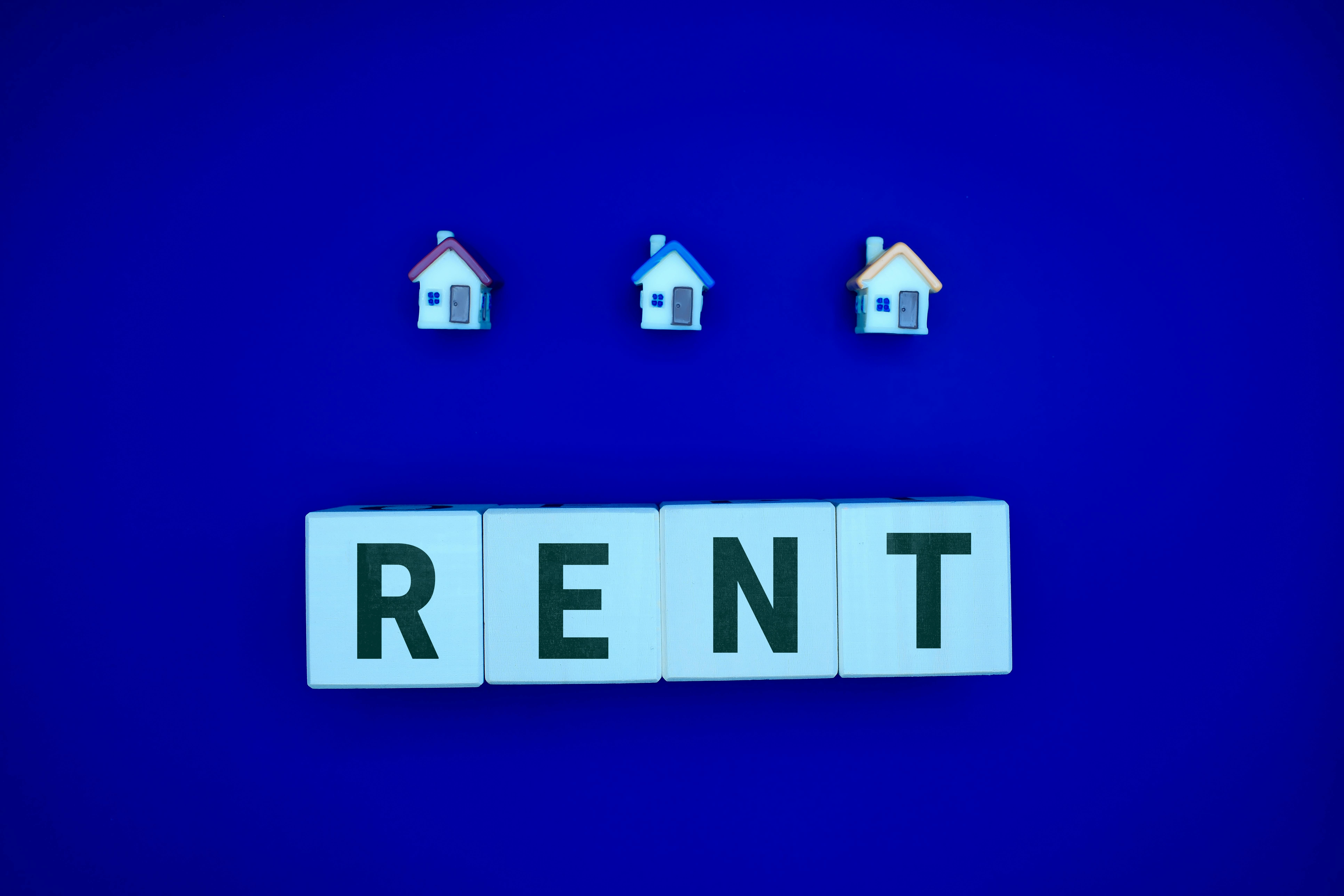 Apartment management  is intended for a landlord who wishes to offer a guest apartment for short rent without daily organisational burden. Professional  rent ma