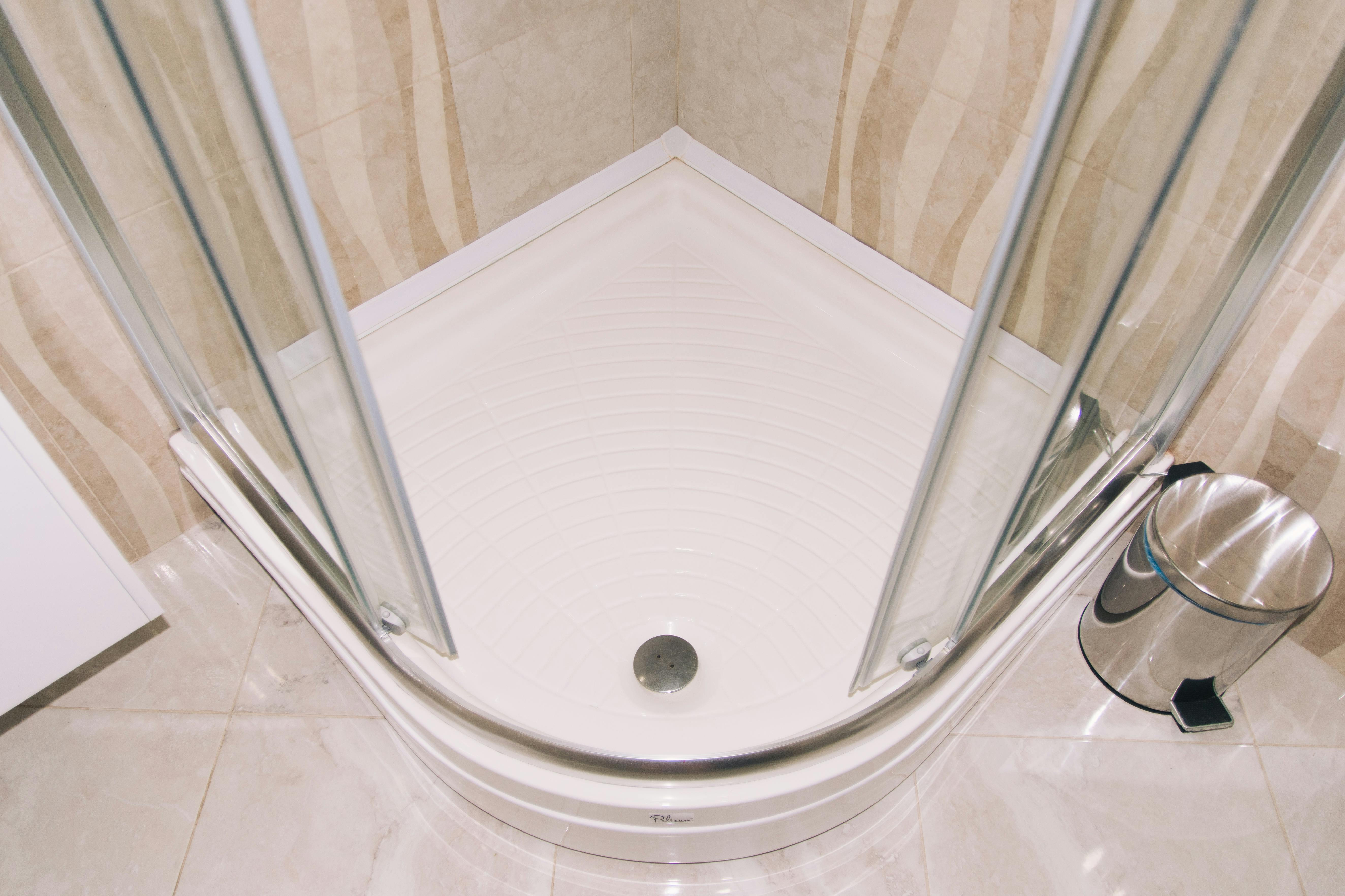 Vannit room repair  focuses on a durable solution that ensures careless daily use and protection against moisture and leaks. Work shall be designed and carried 