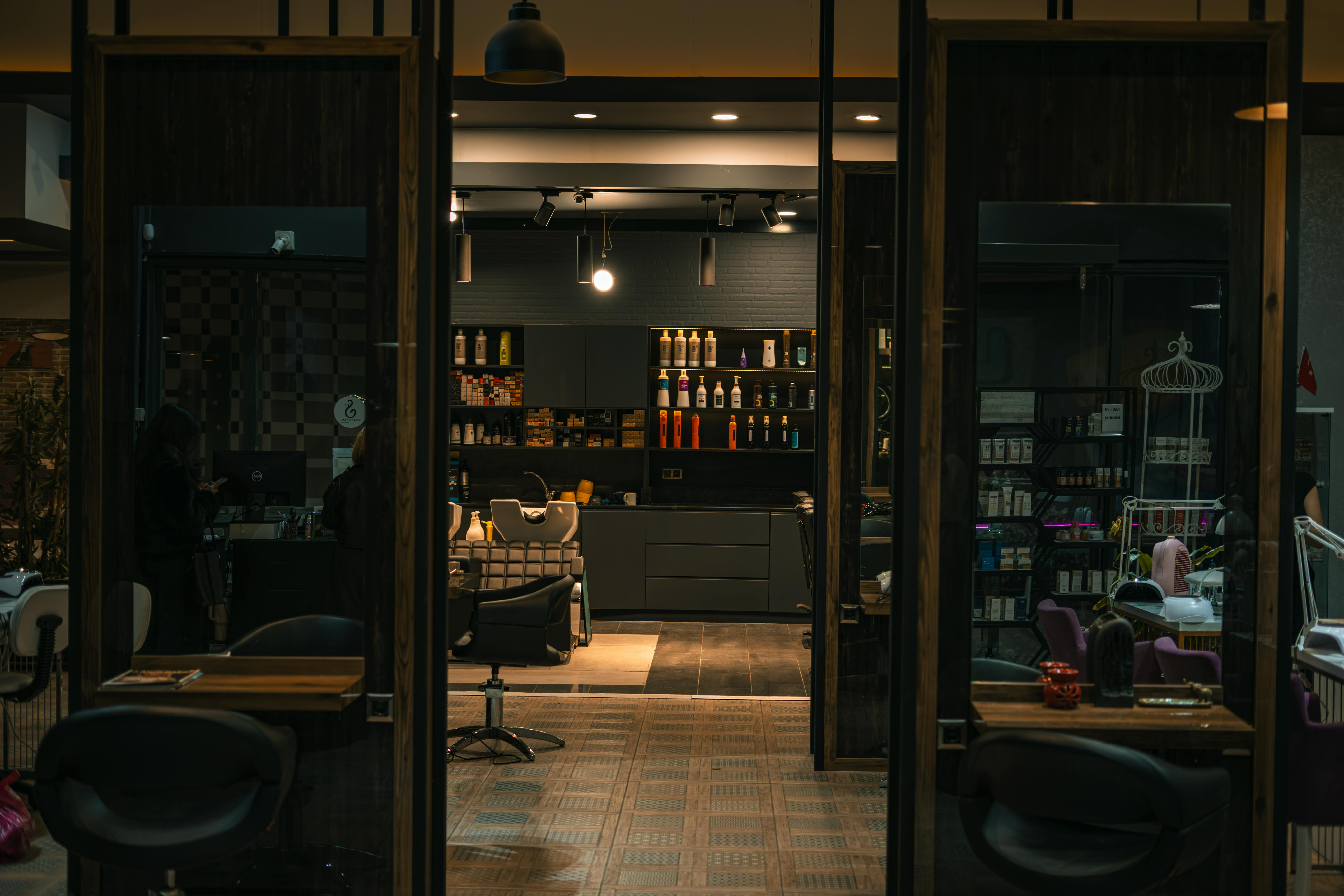 Beauty services  are created for a person who assesses professional care, well thought-out results and pleasant salon experience. If the goal is a more fresh lo