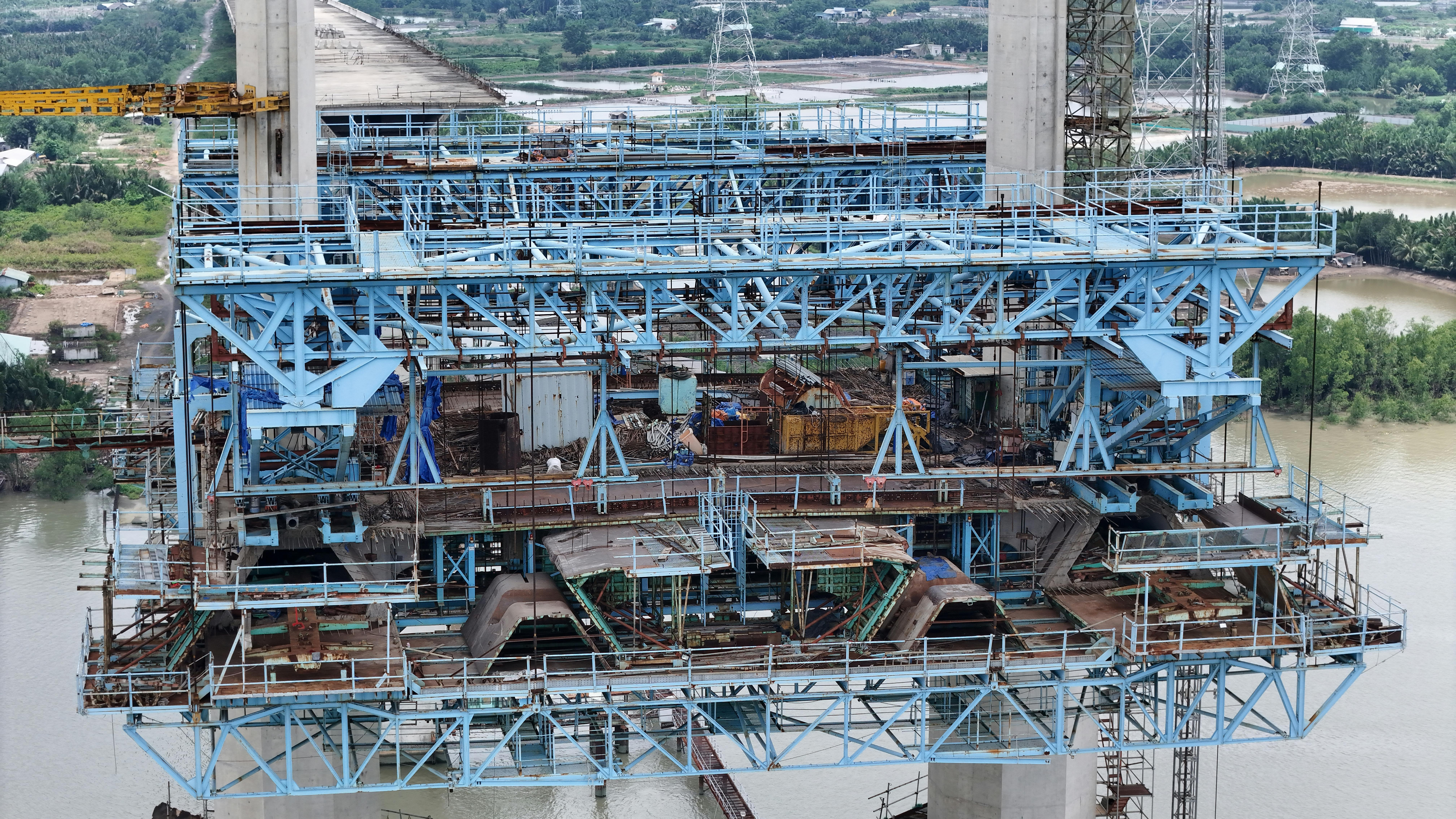 Buildings of bridges and viaducts: strong connections for the future    Professional bridge construction and viaducts include complex engineering and hydro-tech